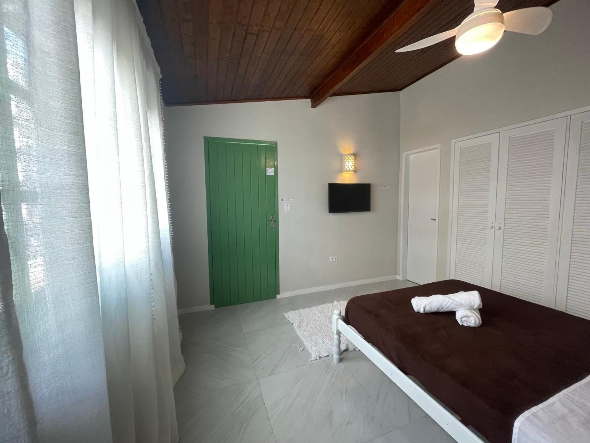 Ka'A Guest House Ubatuba Buitenkant foto